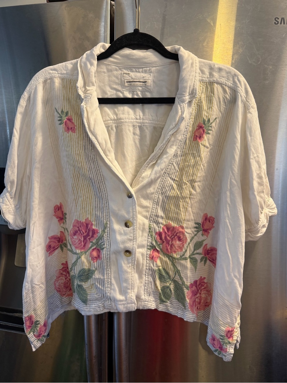 We The Free White Button-Front Floral Embroidered Blouse